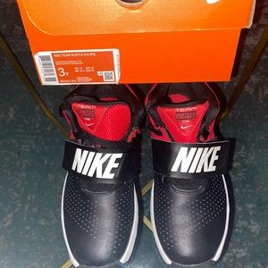Nike Team Hustle D 8 (PS)